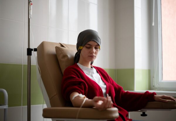 paciente-recibiendo-tratamiento-quimioterapia